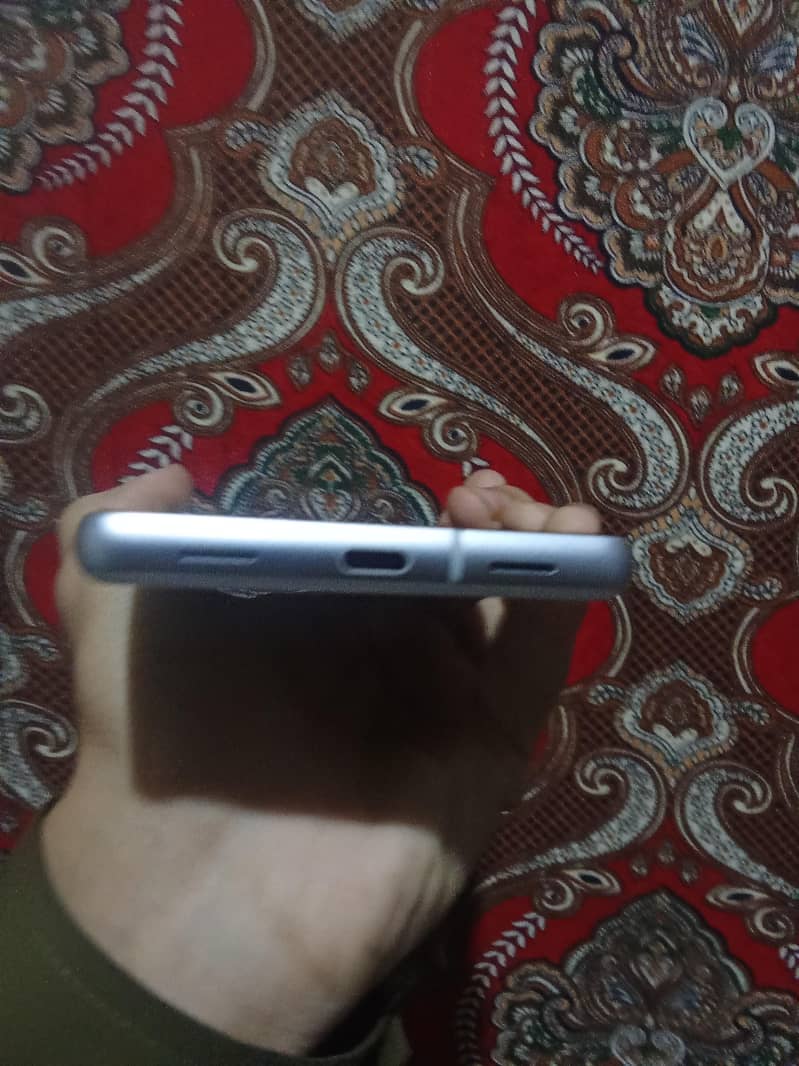 Google Pixel 7a 3