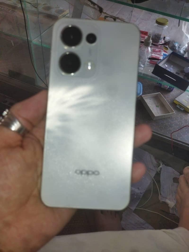 OPPO Reno 4