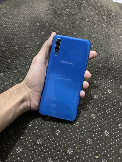 Samsung Galaxy A50