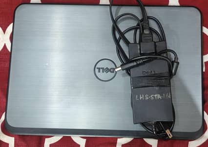 Dell Laptop – Used for 1 Year | Excellent Condition q