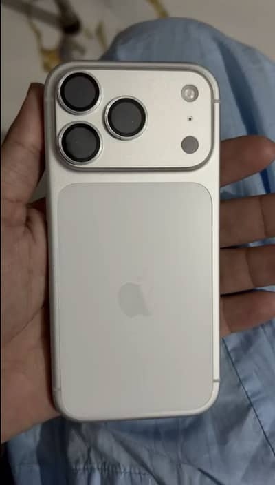 Apple iPhone 17 Pro