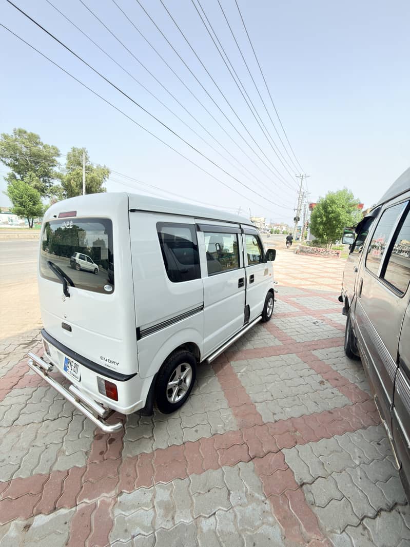 Suzuki Every 2012 2