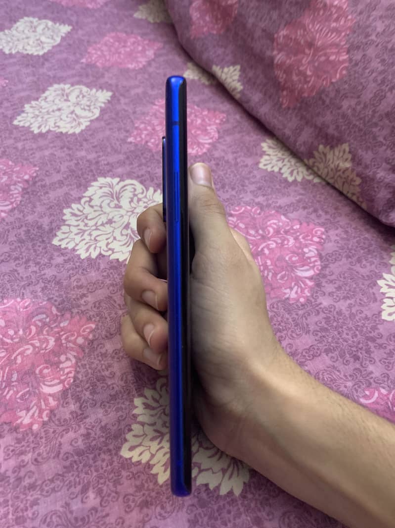 One Plus 8 Pro 4