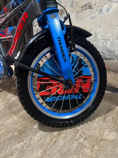5 year plus bacho k lie hai like new only 2 month use
