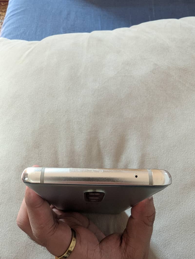 One Plus 8 6
