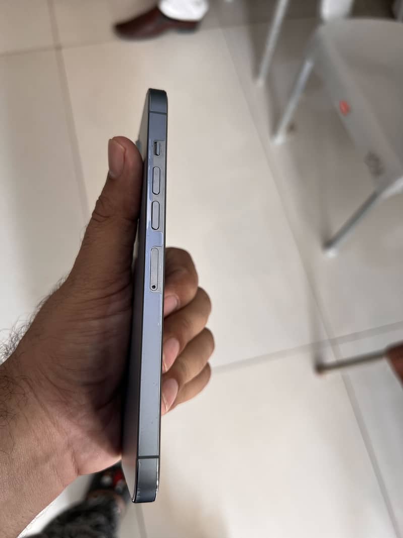 Apple iPhone 13 Pro Max 1