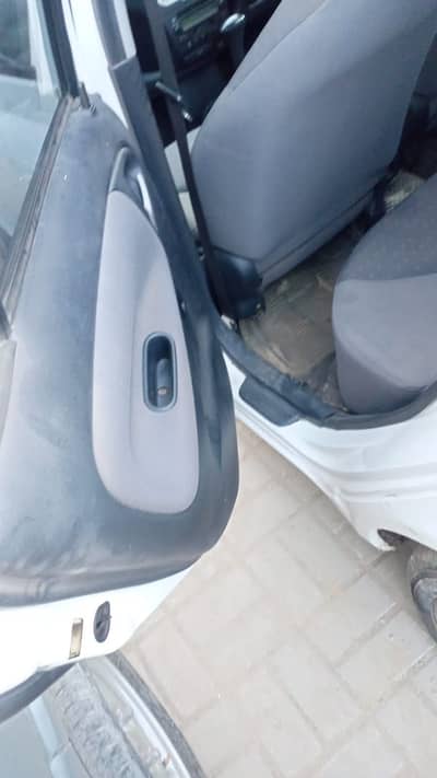 Toyota Vitz 2004