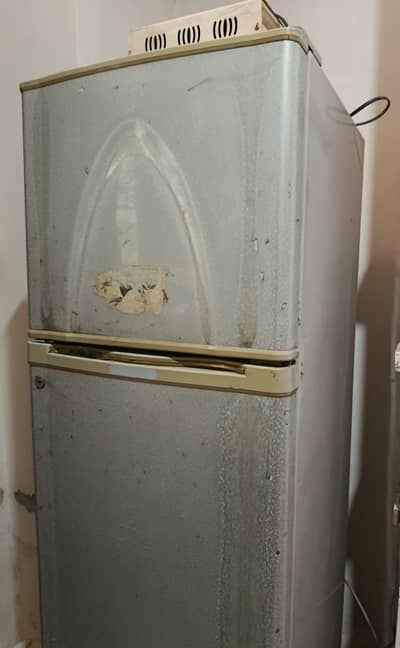 Dawlance Refrigerator _ Good Condition _ Fast Cooling