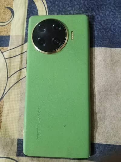 Tecno Spark 20 Pro Plus