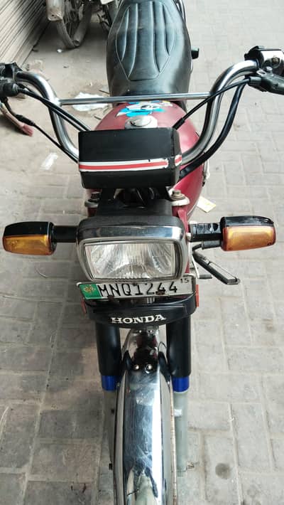2015 model cd70 hai all okay hai