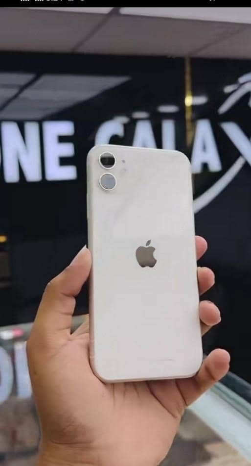 Apple iPhone 11 2