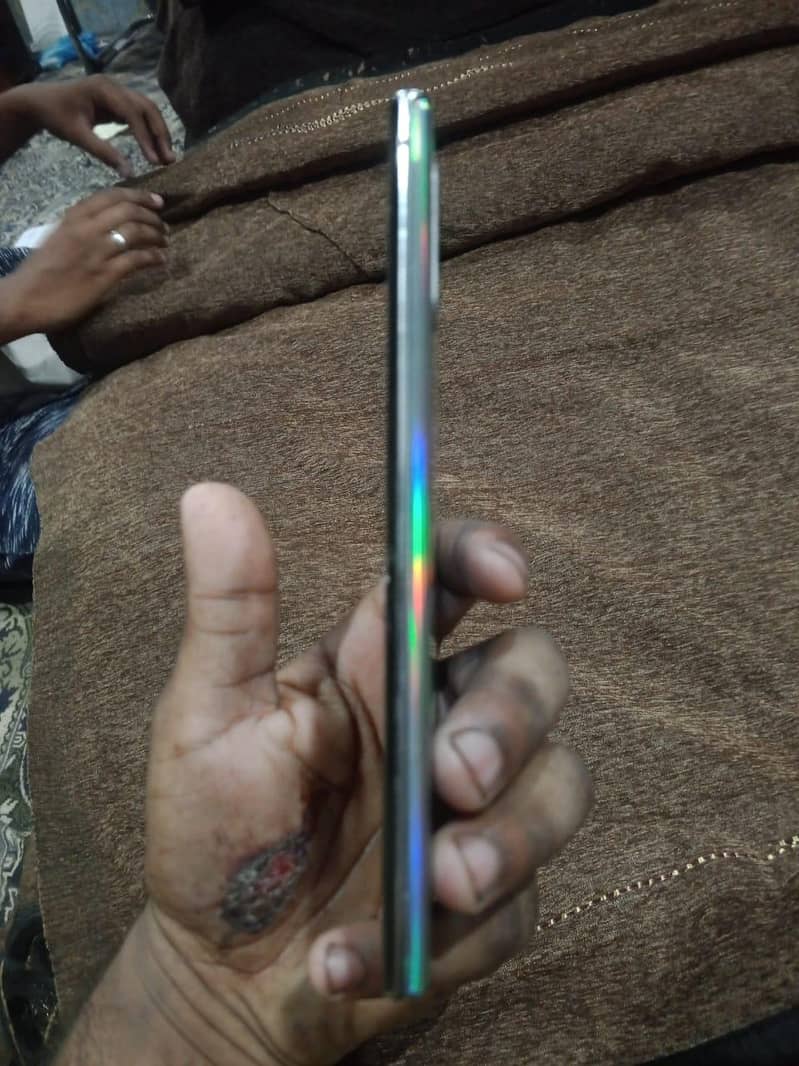 Samsung Mobile Note 10 Plus 6