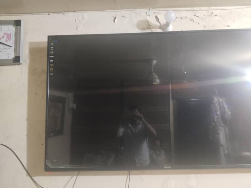 LED smart tv. 2