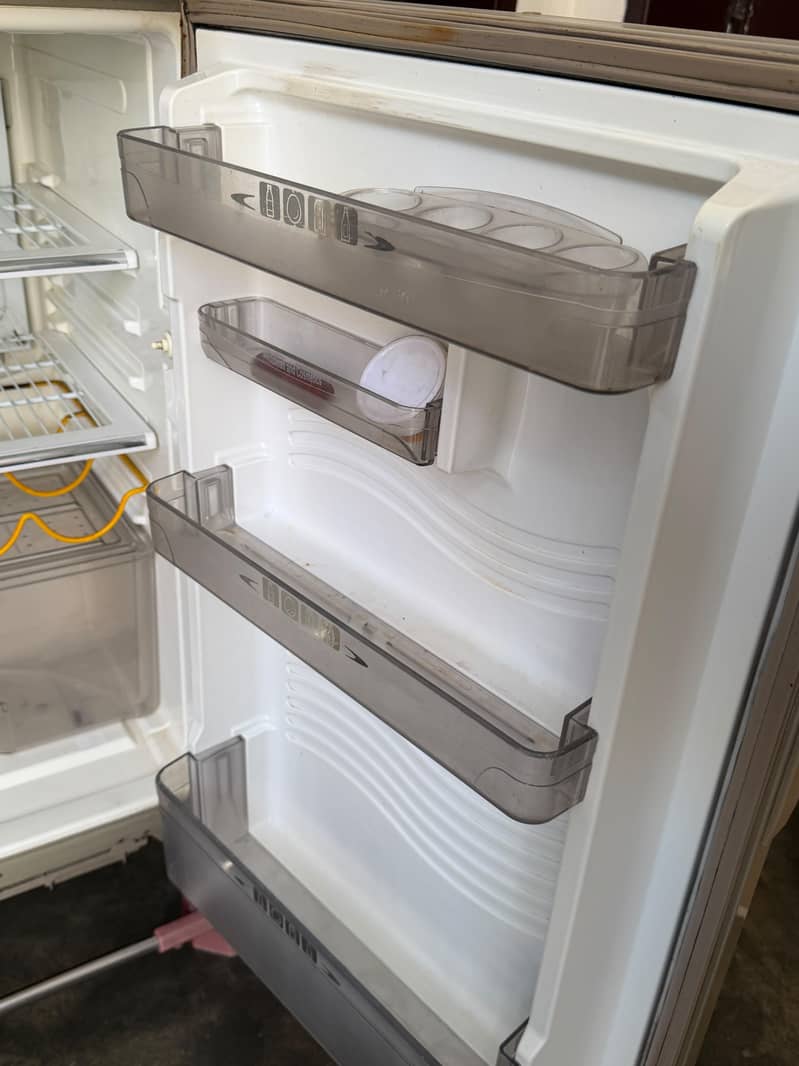 Dalwance fridge 3