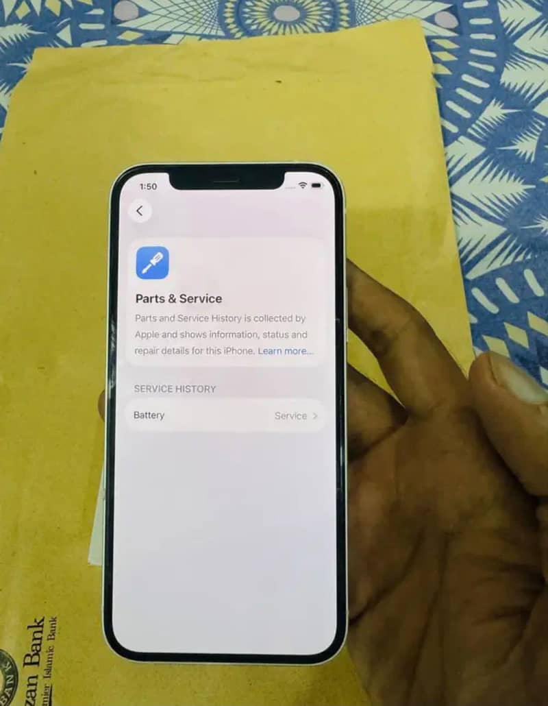 Apple iPhone 12 2