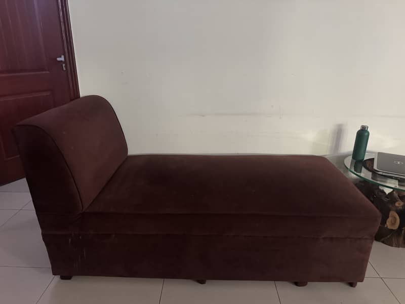 Dark brown dewan (settee) 3