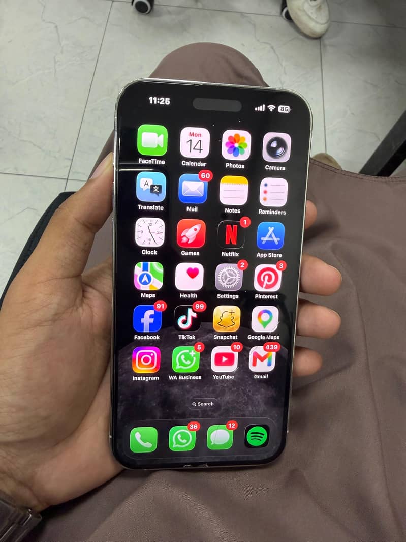 Apple iPhone 14 Pro Max 2