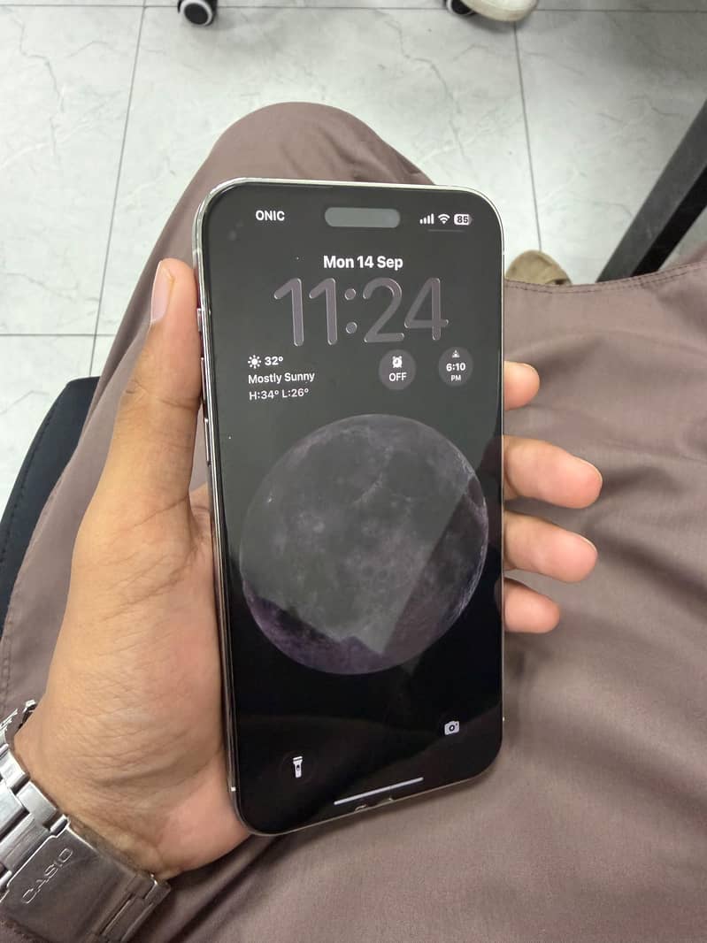 Apple iPhone 14 Pro Max 3
