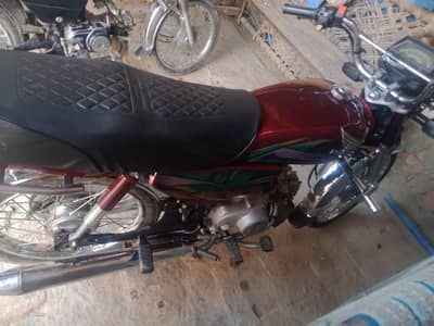 bhot ache baike hn jis ny leni hn rbta kry