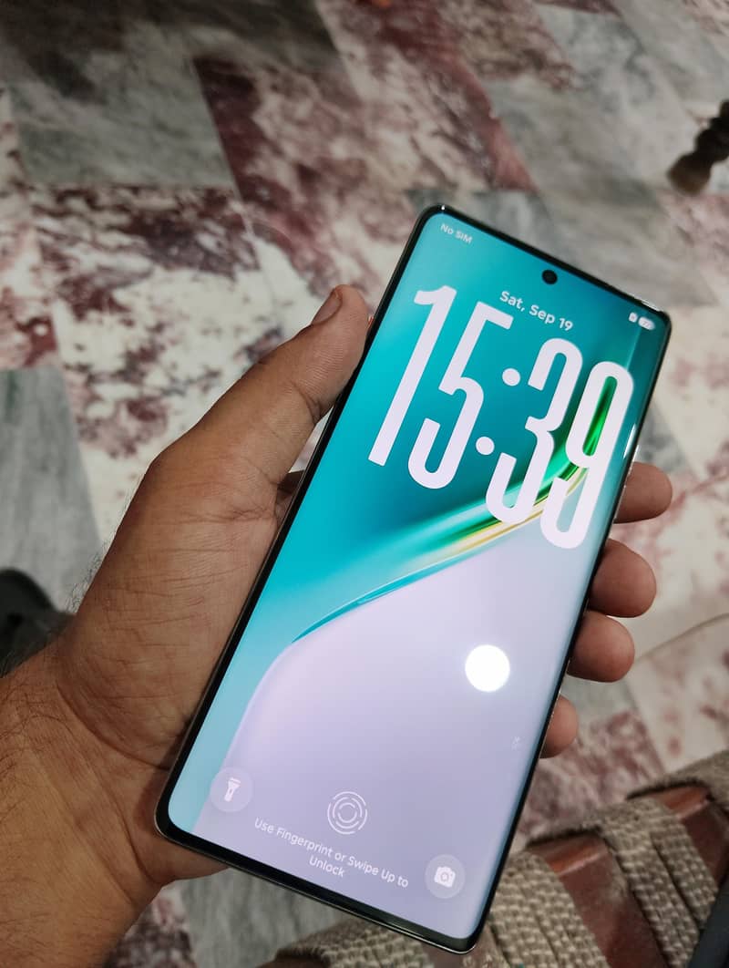 Tecno CAMON 40 Pro 1