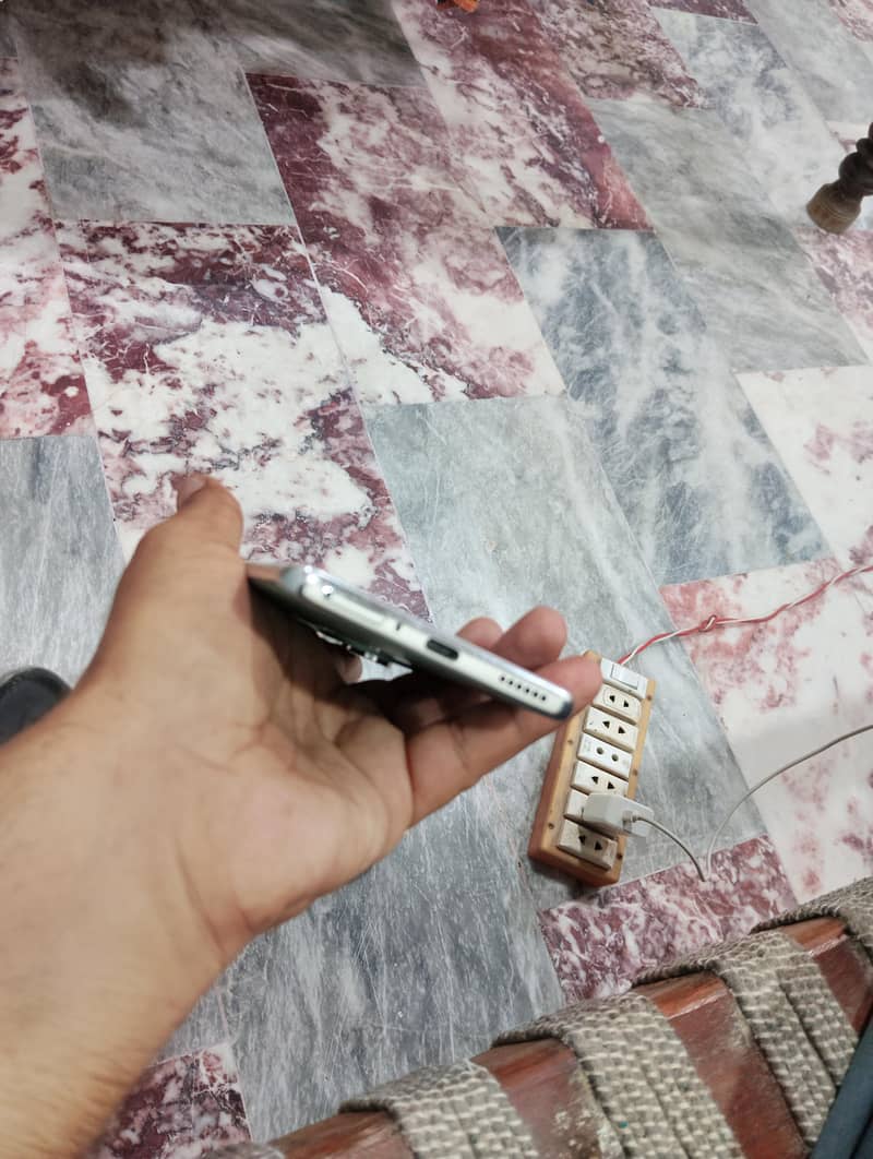 Tecno CAMON 40 Pro 3