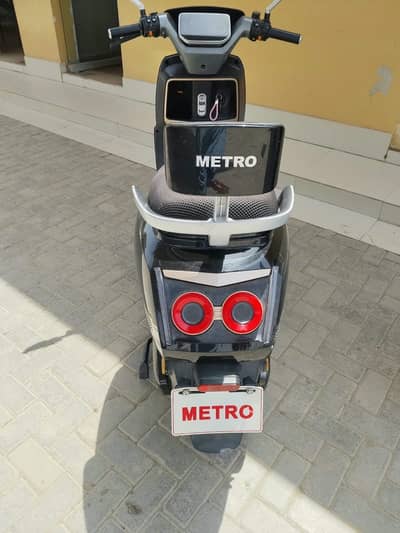 M6 Metro Electric Scooty for Sale – Just 4 Months Use