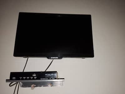 Samsung LED 20/12 inches with stand