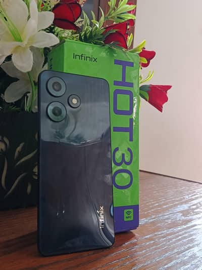 Infinix Hot 30 (4/128)