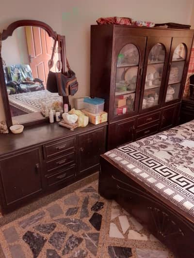 Furniture for sale 1 bed 1; dressing 1 almari all  sale new condition