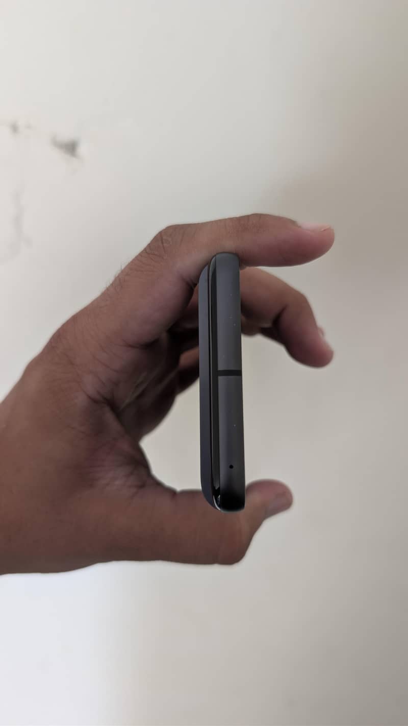 Google Pixel 8 2