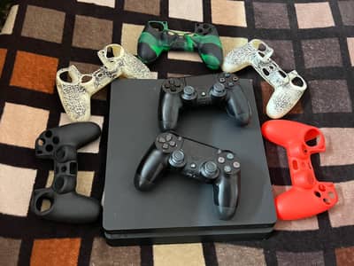 PS4 Slim 1TB Upgraded HDD with 2 Original Controllers