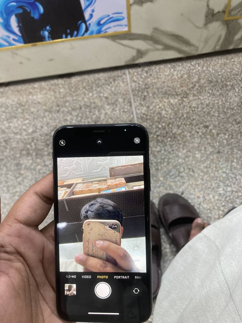 Apple iPhone XS 3