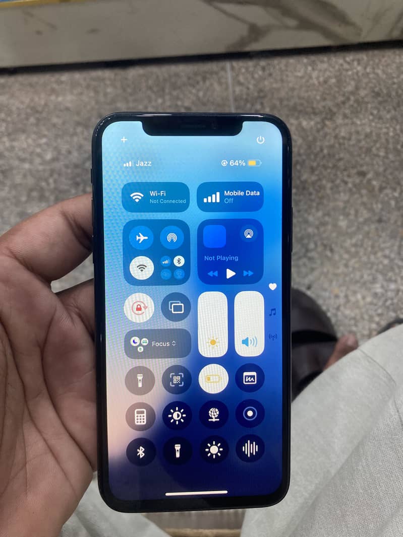 Apple iPhone XS 5