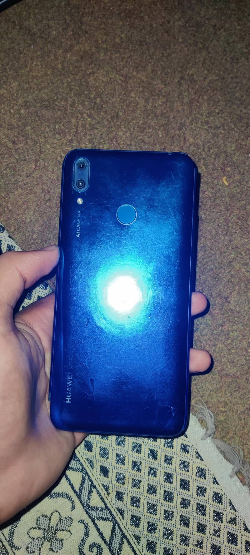 Huawei Y7 0