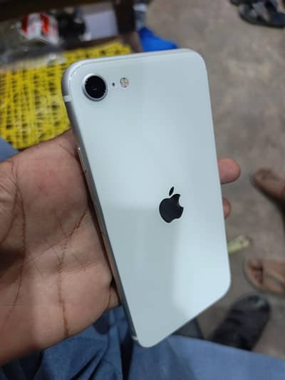 Apple iPhone SE 2020