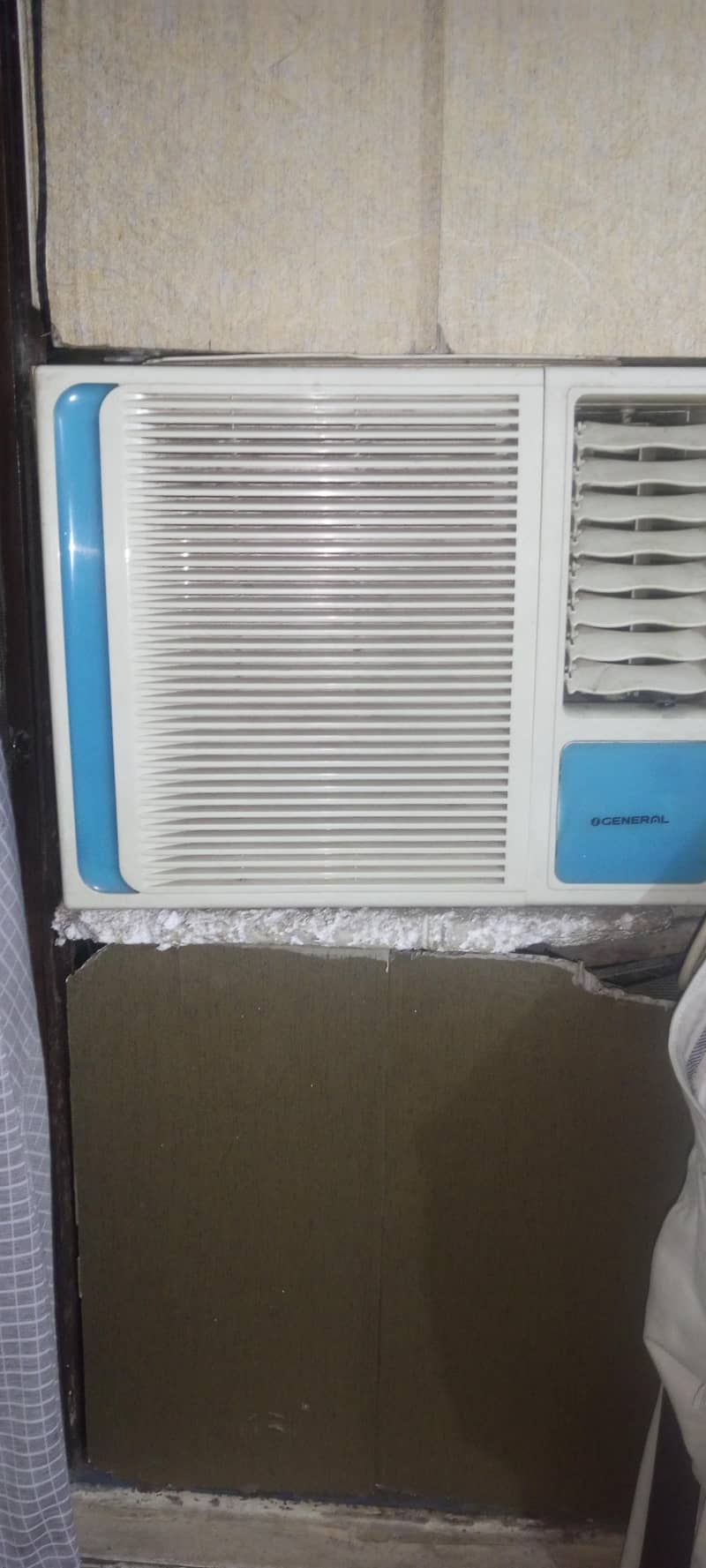General AC. Small. 0