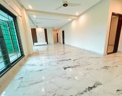Askari 12 Brand New 4-Bedroom 4th Floor Apartment for Rent #Askari12 #Rent