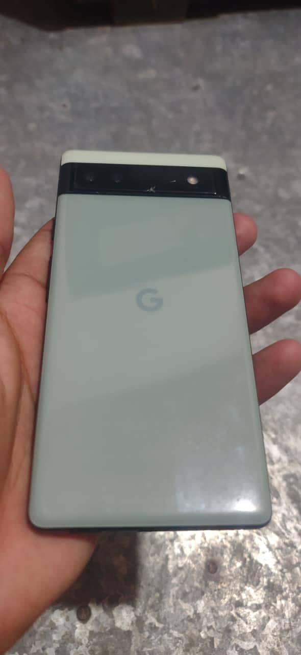 Google Pixel 6a 0