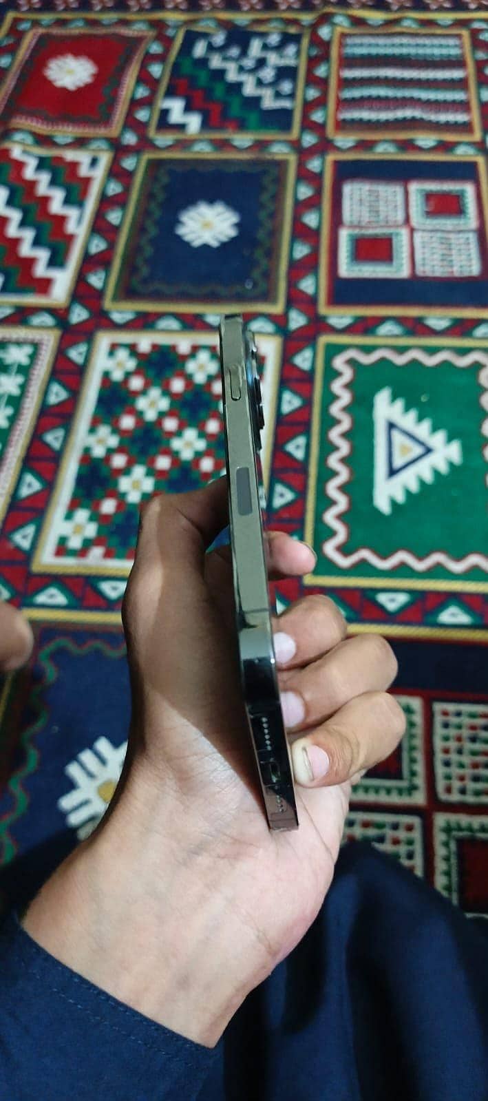 iPhone 13 pro max 4
