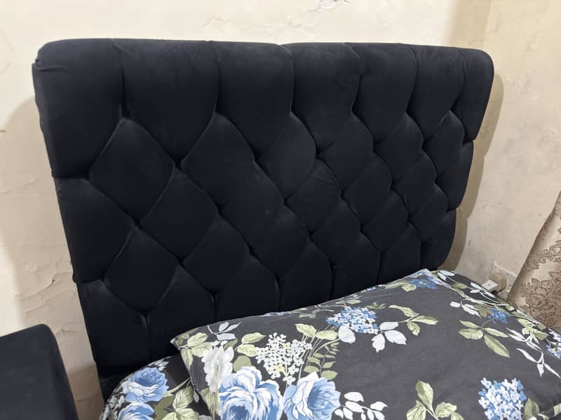 Single Bed with Side Table 3