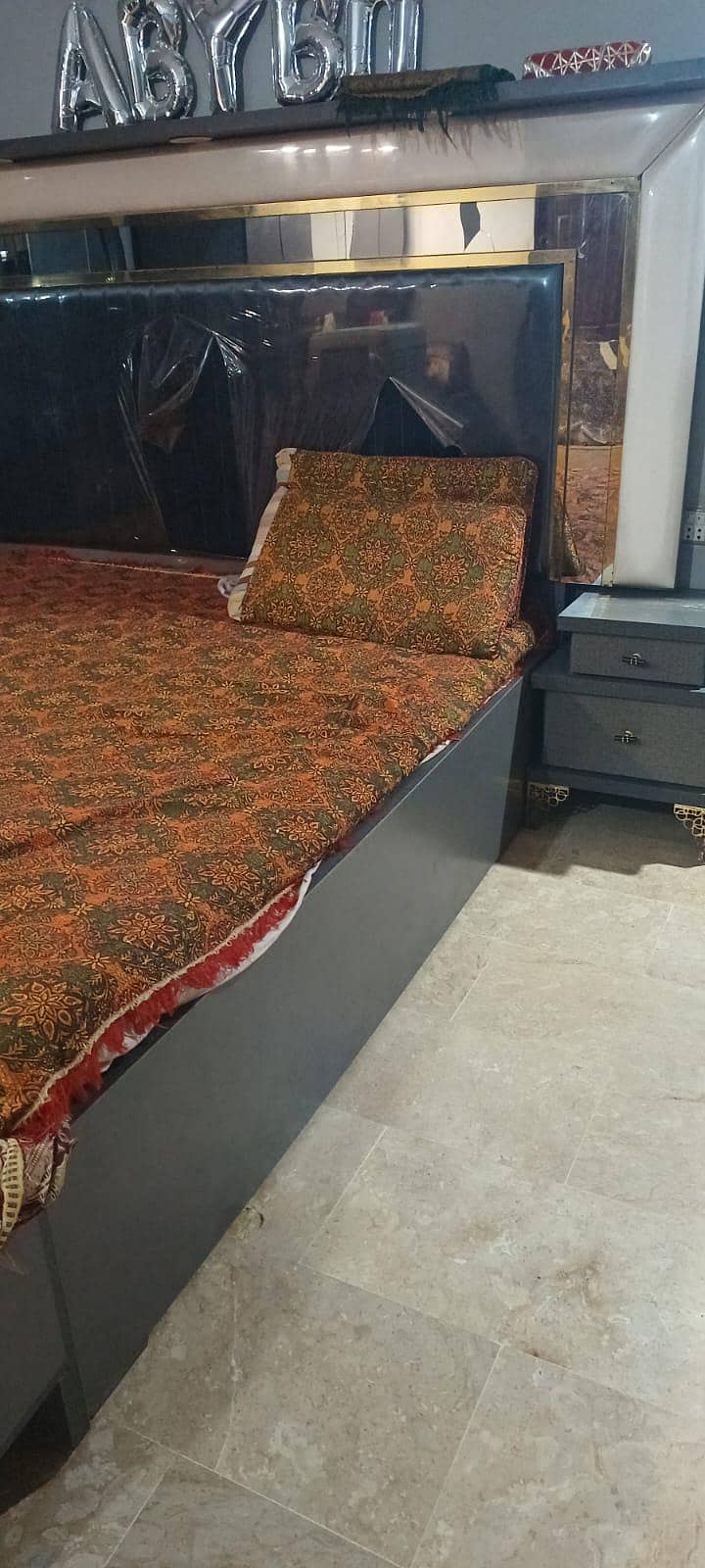 Bed & dresser 2
