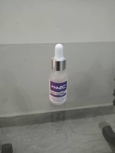 ProAC anti Acne serum, prevents acne and pimples