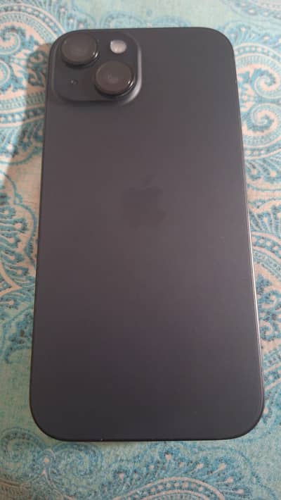 Apple iPhone 15