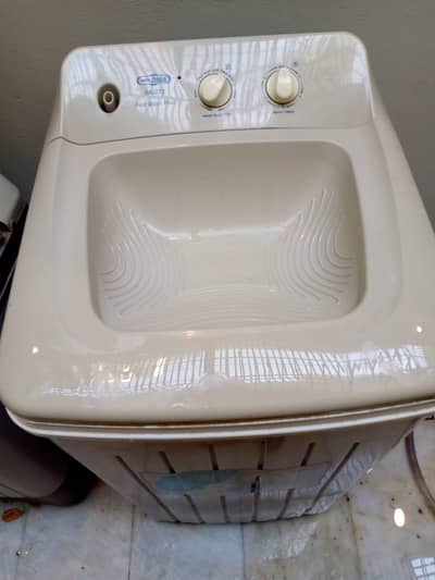 SA 272 Washing Machine