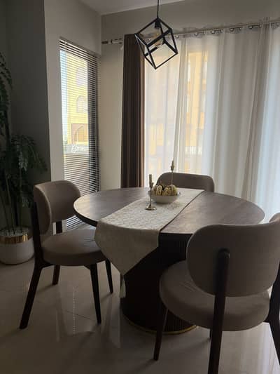 Dining Table Set