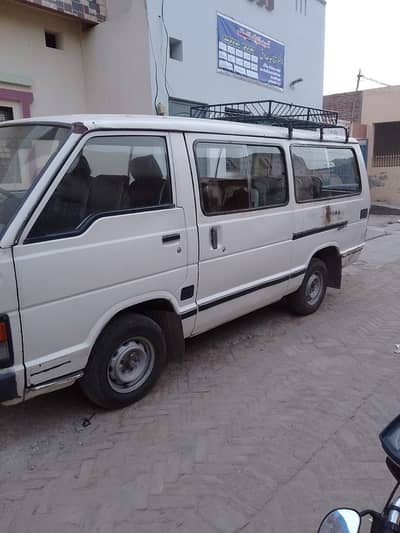 Toyota Hi ace for sale in excellent condition