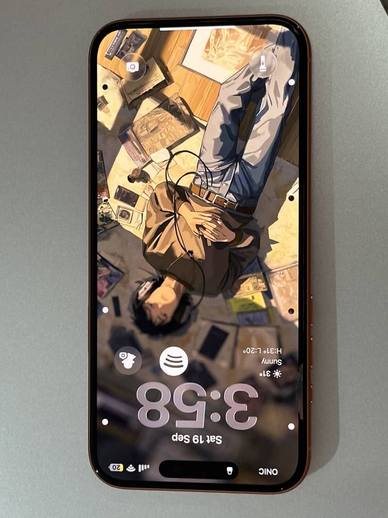 Apple iPhone 17 Pro Max 1