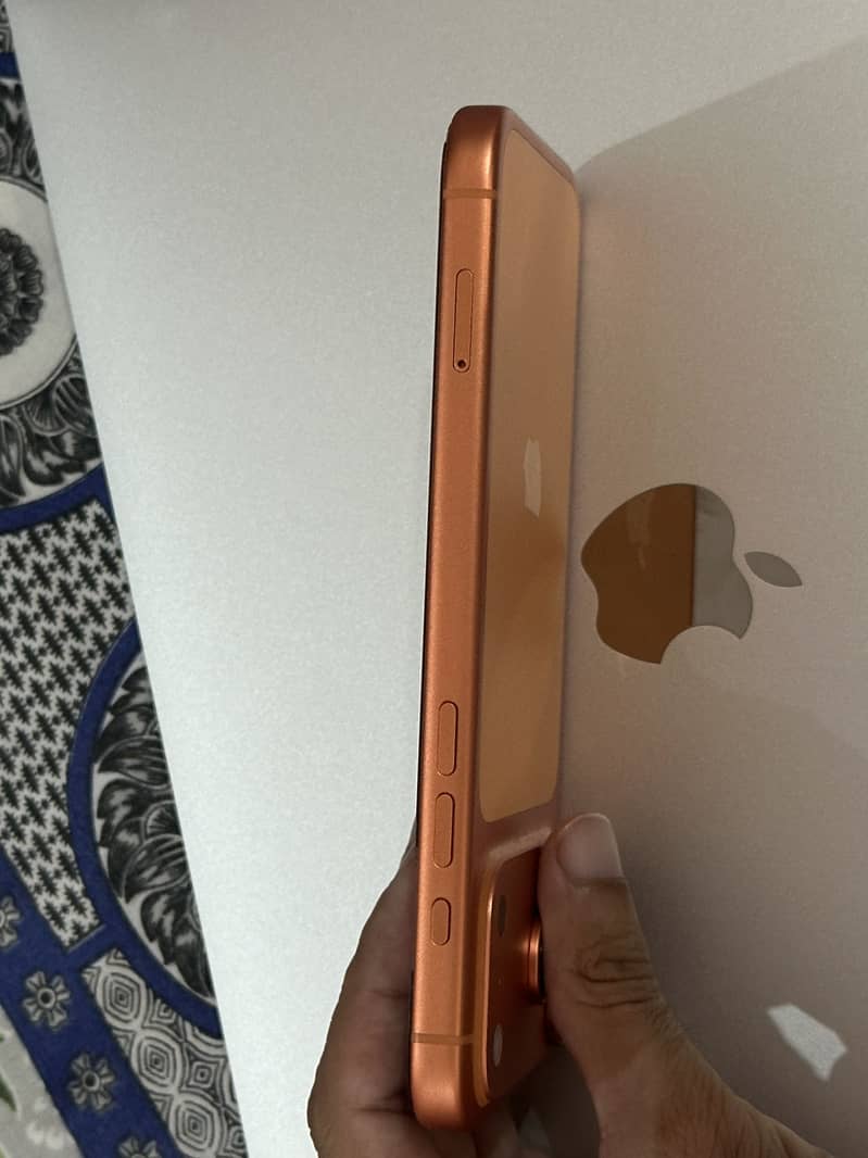 Apple iPhone 17 Pro Max 2