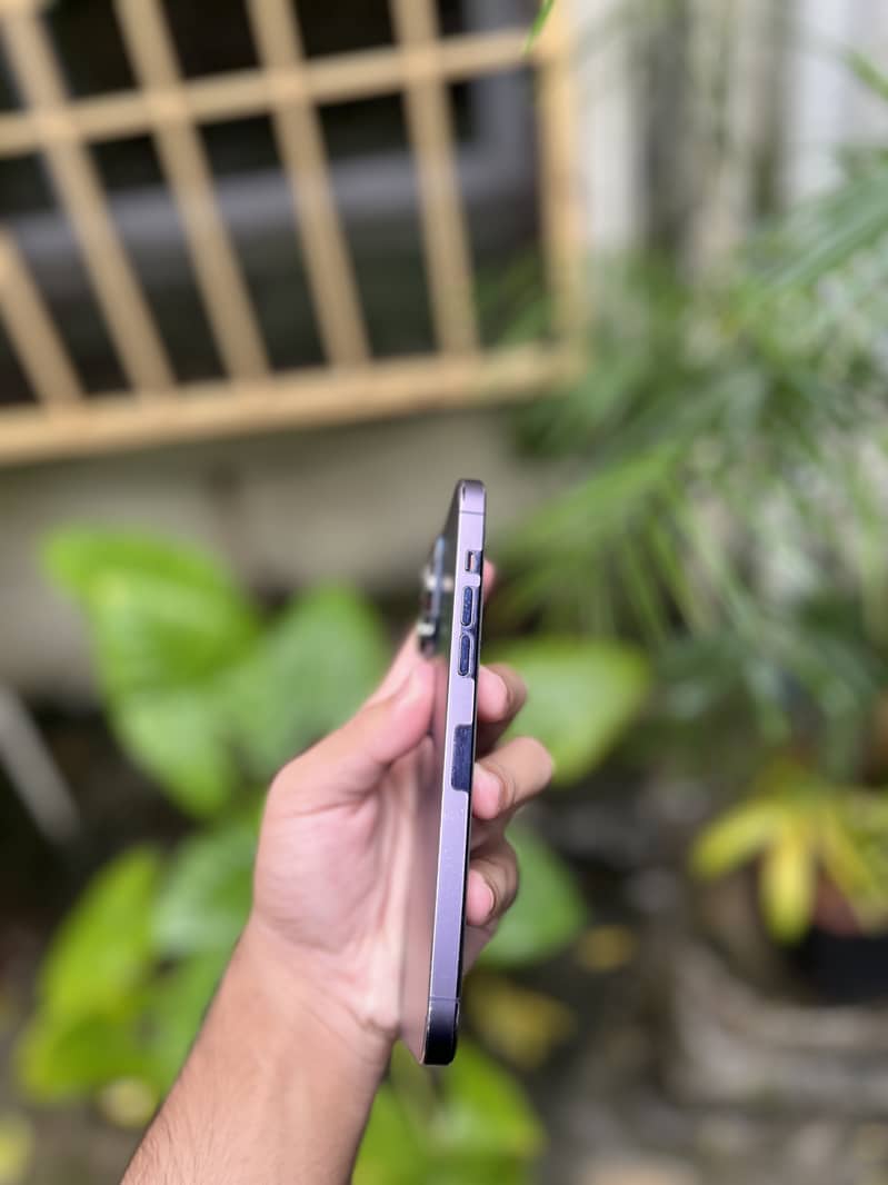 Apple iPhone 14 Pro Max 3