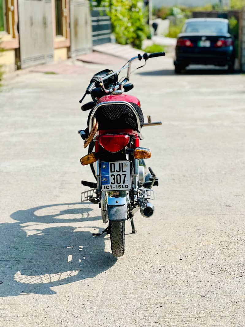 Honda cd70 4